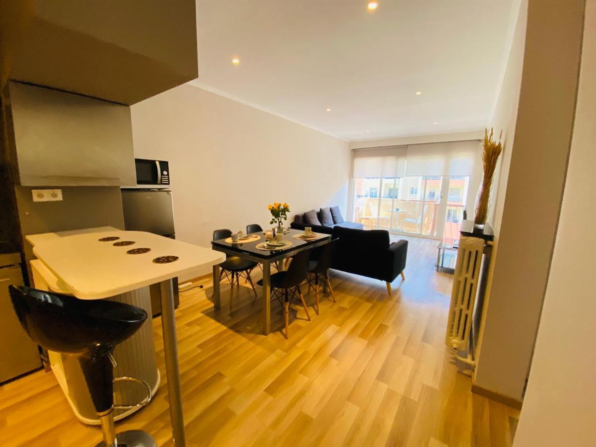 Magnifique Appartement 60M2 ,3 Pieces , Equipee,Tres Lumineux, 2 Minutes A Pied De La Plage Ніцца Екстер'єр фото